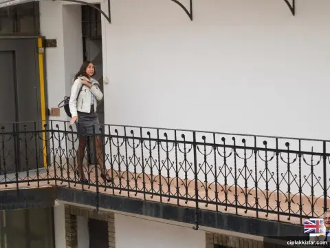 Çıplak Kızlar